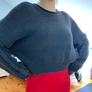 Never worn. Cute cropped sweater.